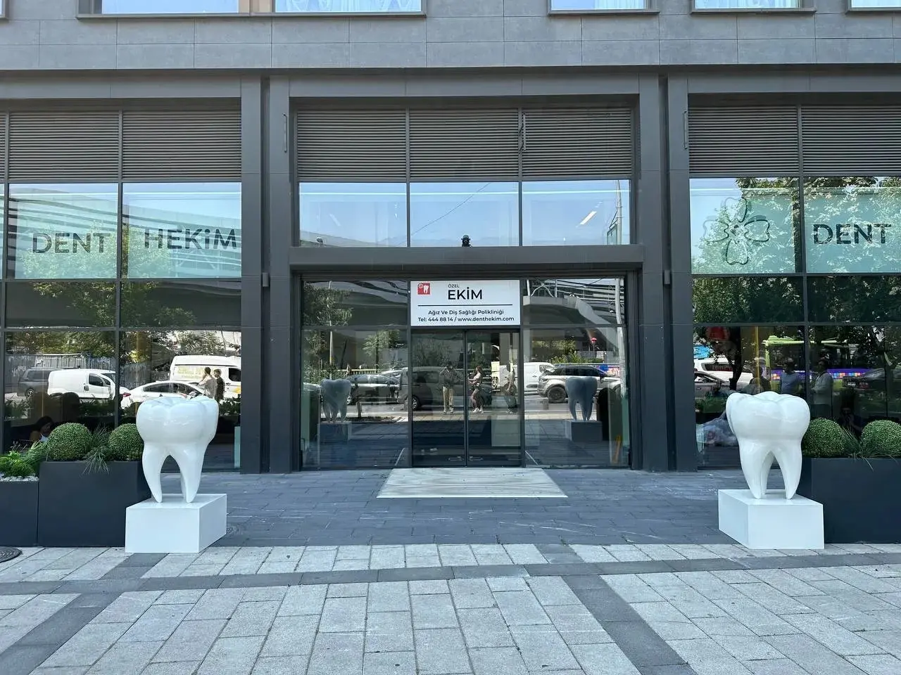 Kaideli%20Diş%20Reklam%20Totemi%20Diş%20Tabelası