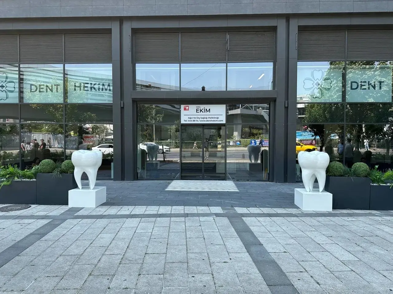 Kaideli%20Diş%20Reklam%20Totemi%20Diş%20Tabelası